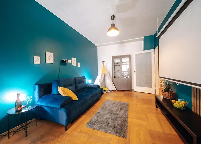 Riverside 2bd By Vltava & Theater פראג