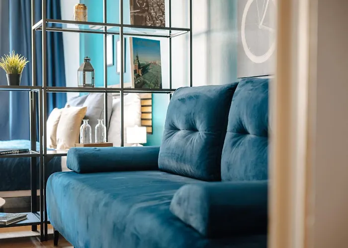Riverside 2bd By Vltava & Theater דירה