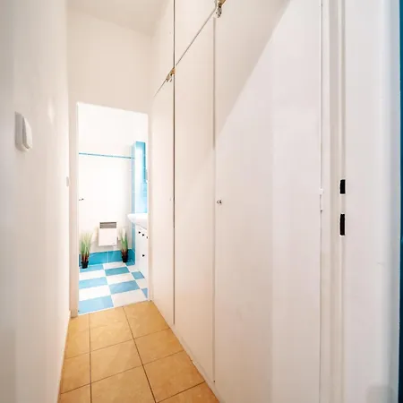 Riverside 2bd By Vltava & Theater Appartamento